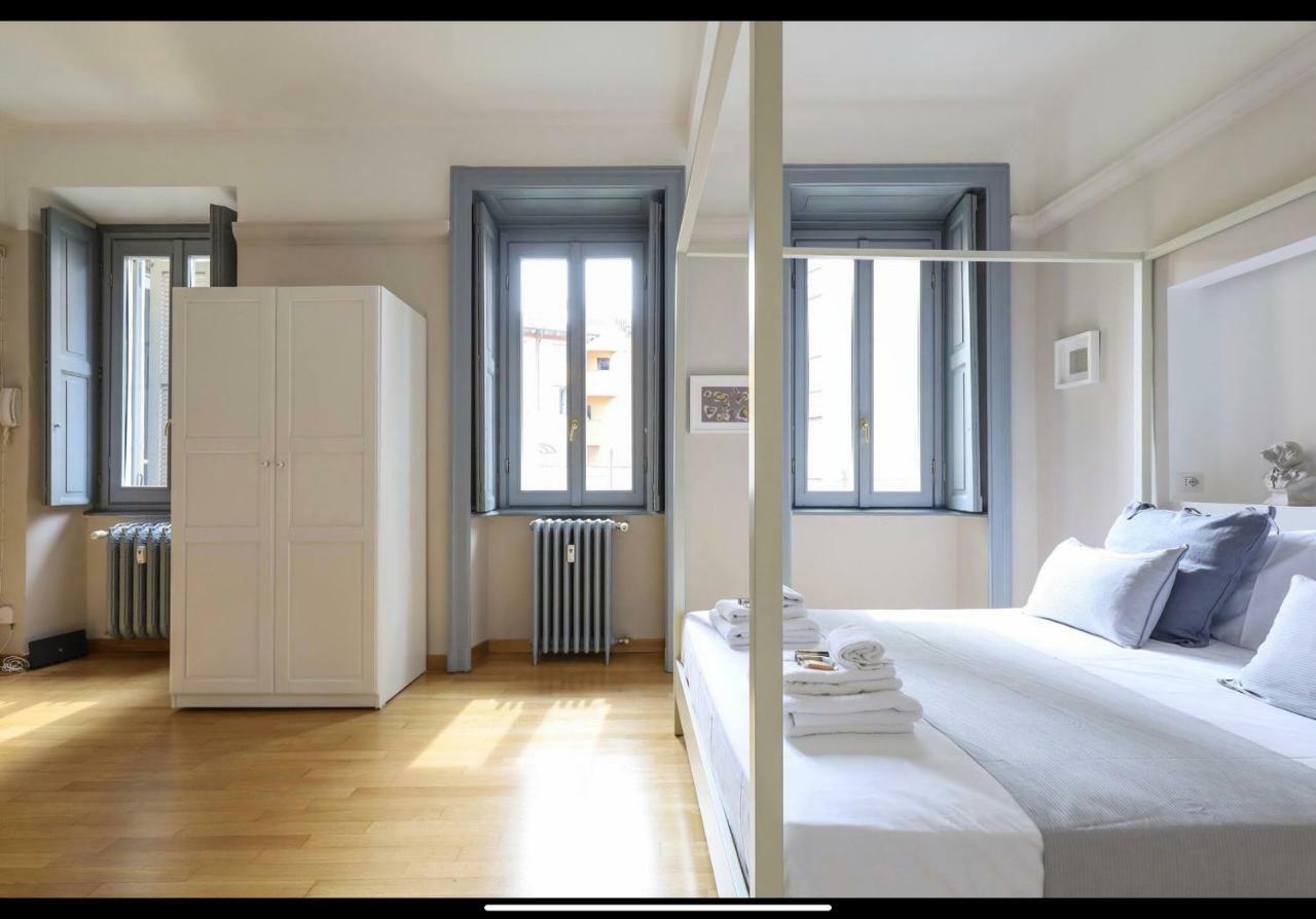 Mavi's San Babila Apartment